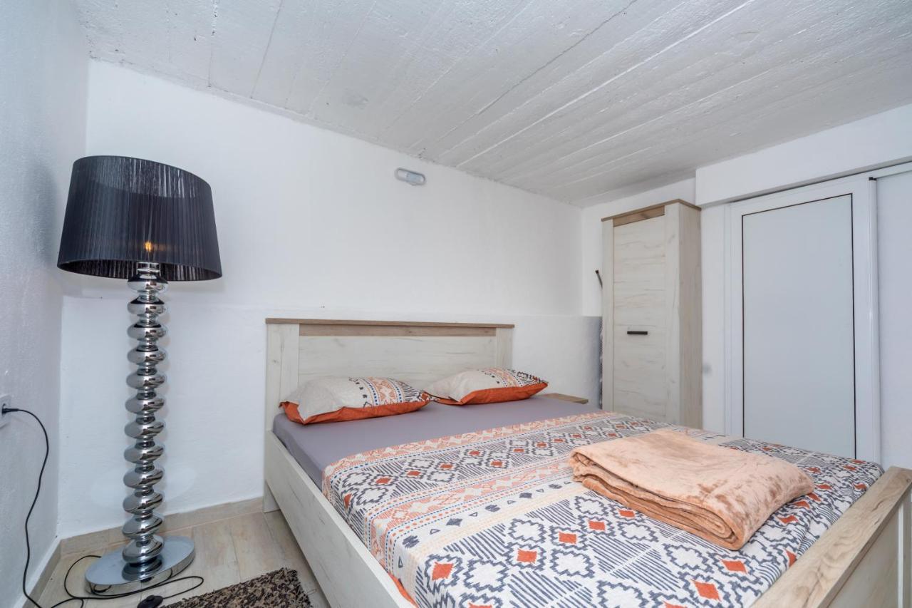 Apartman Sara Бар Экстерьер фото