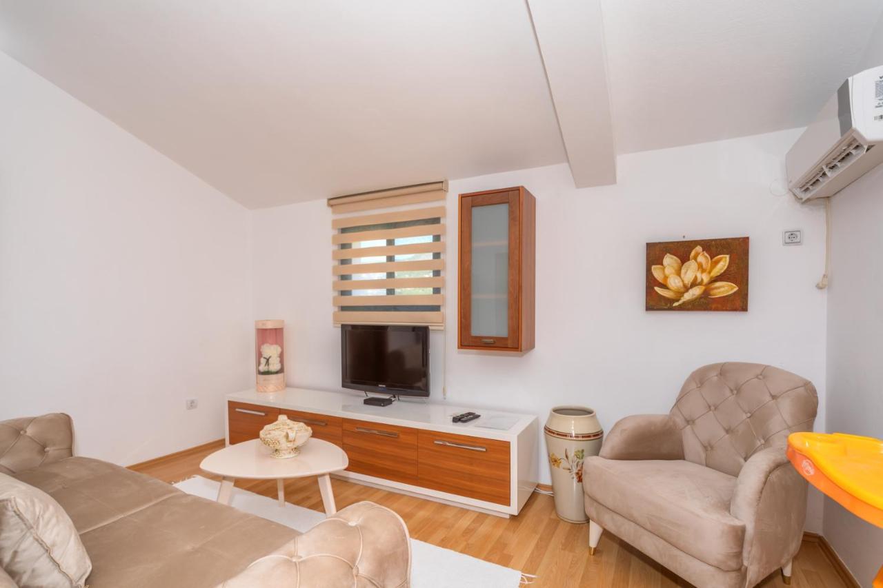 Apartman Sara Бар Экстерьер фото