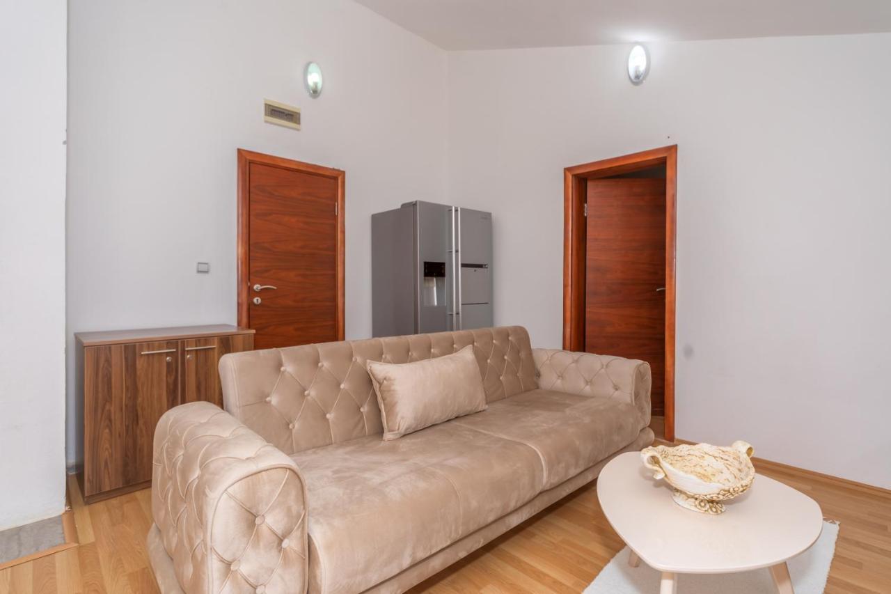 Apartman Sara Бар Экстерьер фото